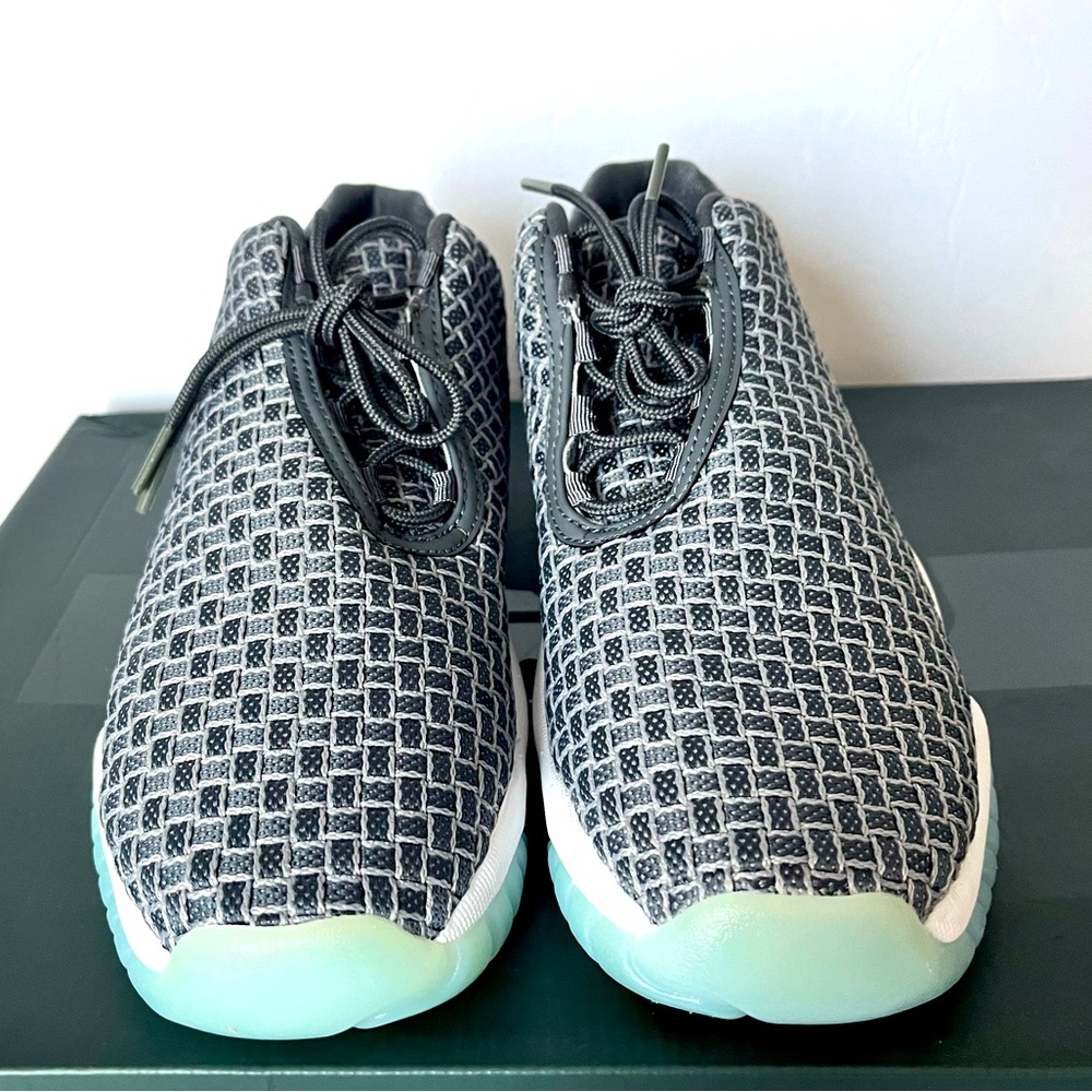 AJ Future low “Emerald Green”